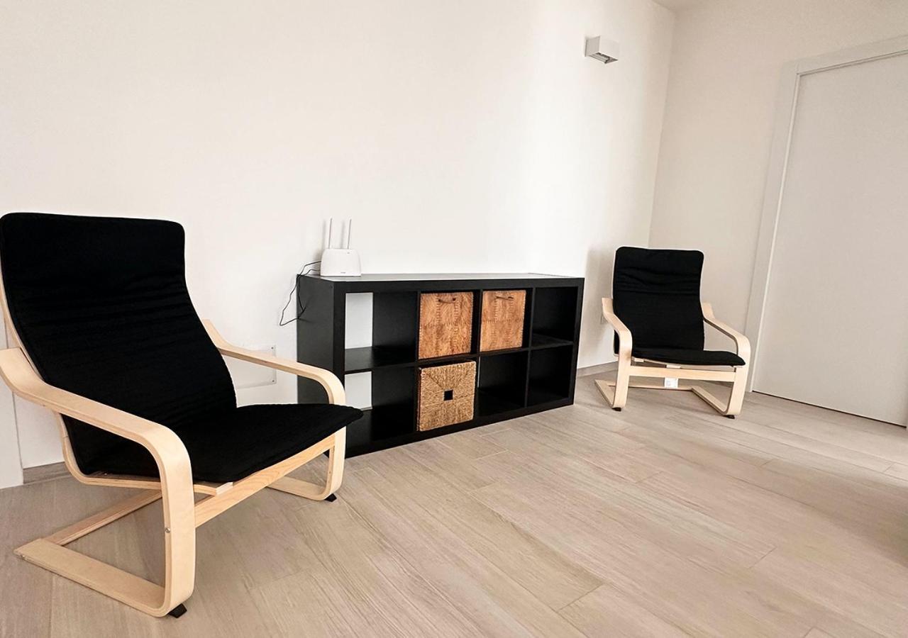 Murphy Holiday Homes - Residenza Due Strade La Maddalena  Ngoại thất bức ảnh